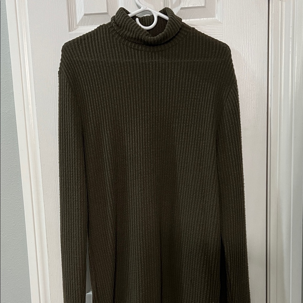 Urban Outfitters Dark Green Knit Sweater
